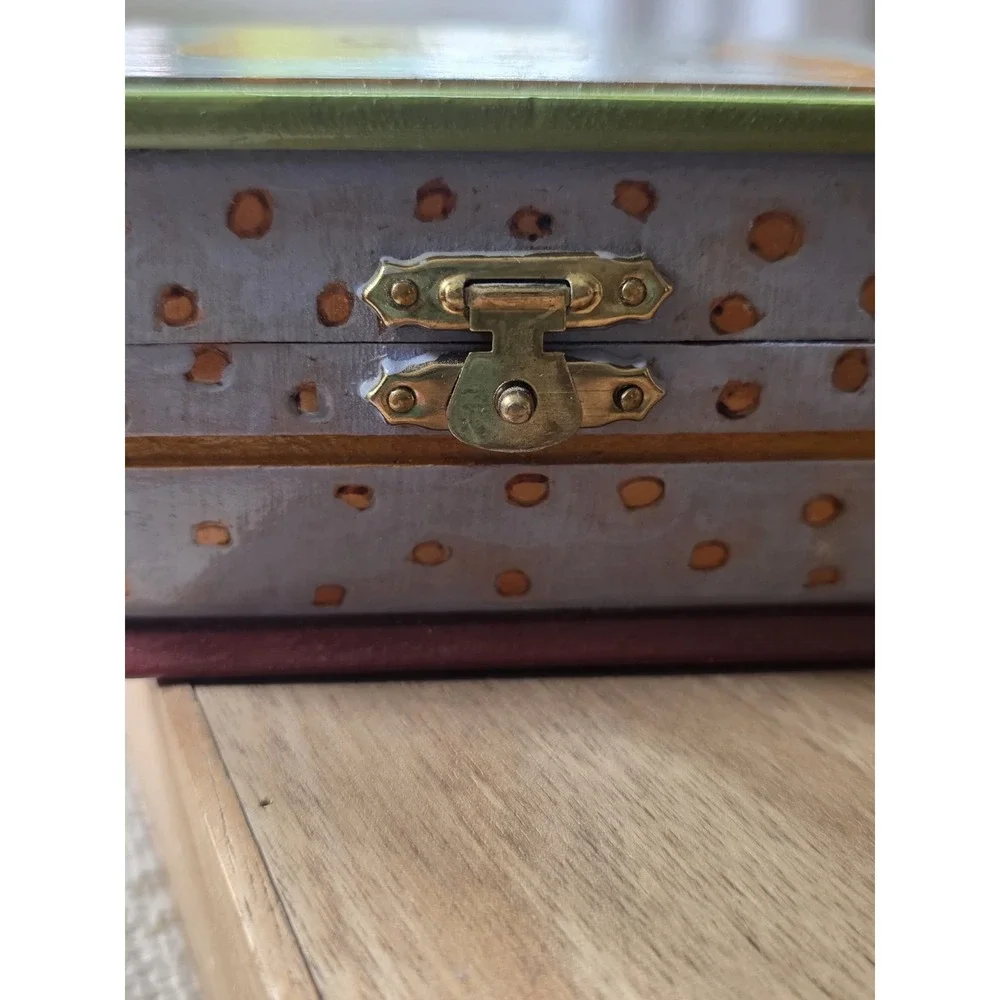 Artisan Hand-Painted Signed Wooden Keepsake Trinket Box Size 3